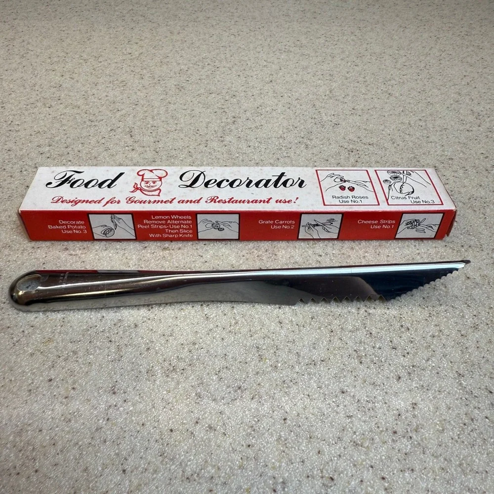Vintage Quikut Food Decorator Stainless Steel Garnish Tool USA with Box‎